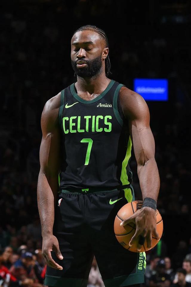 包含凯尔特人负于篮网:对手投射命中率较高成败关键的词条 包含凯尔特人负于篮网:对手投射命中率较高成败关键的词条