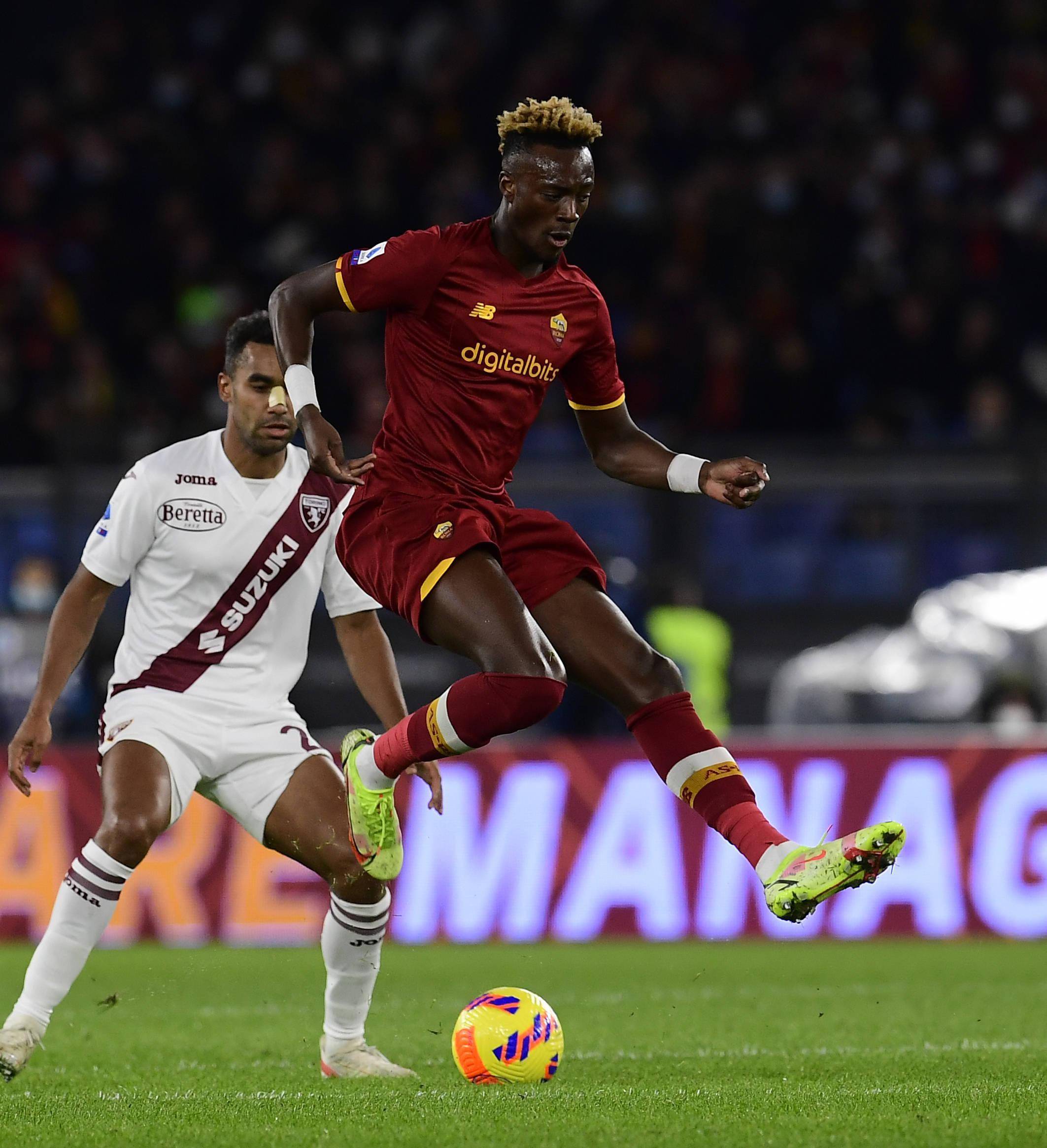 罗马球员个人荣誉不断,成为关注焦点 罗马球员个人荣誉不断,成为关注焦点