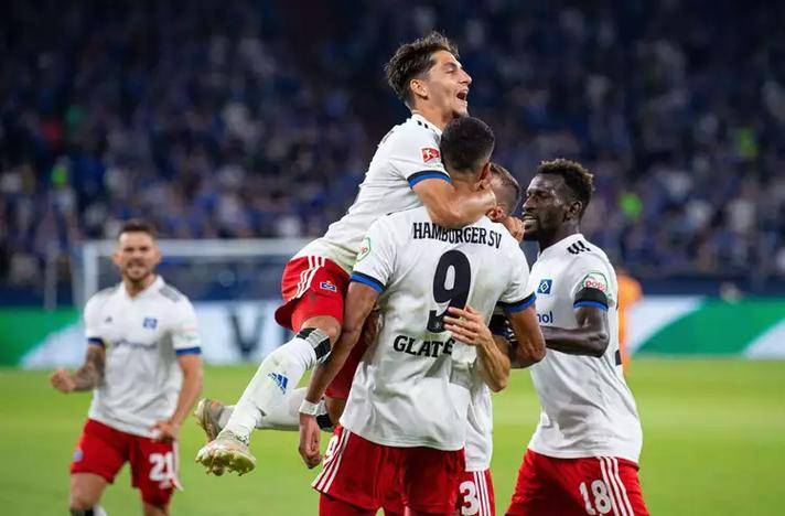 罗马豪取客场胜利,成功逆袭挺进半决赛的简单介绍 罗马豪取客场胜利,成功逆袭挺进半决赛的简单介绍