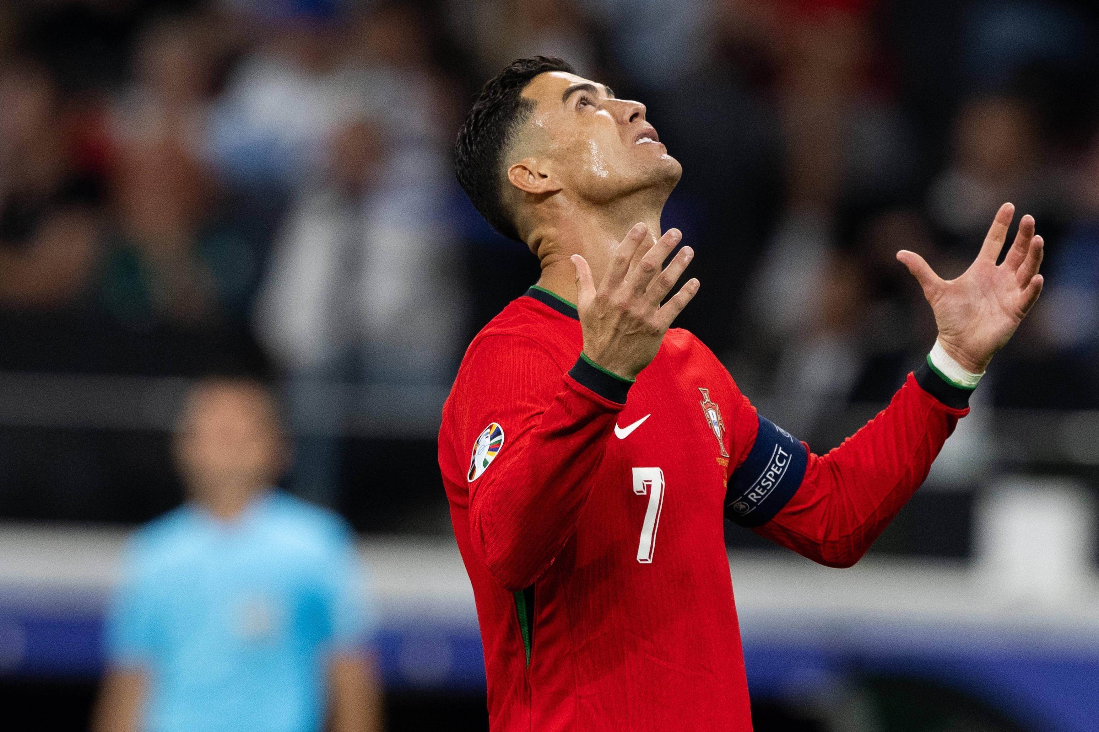 开云体育官方网站-葡萄牙球队实现逆转，晋级淘汰赛