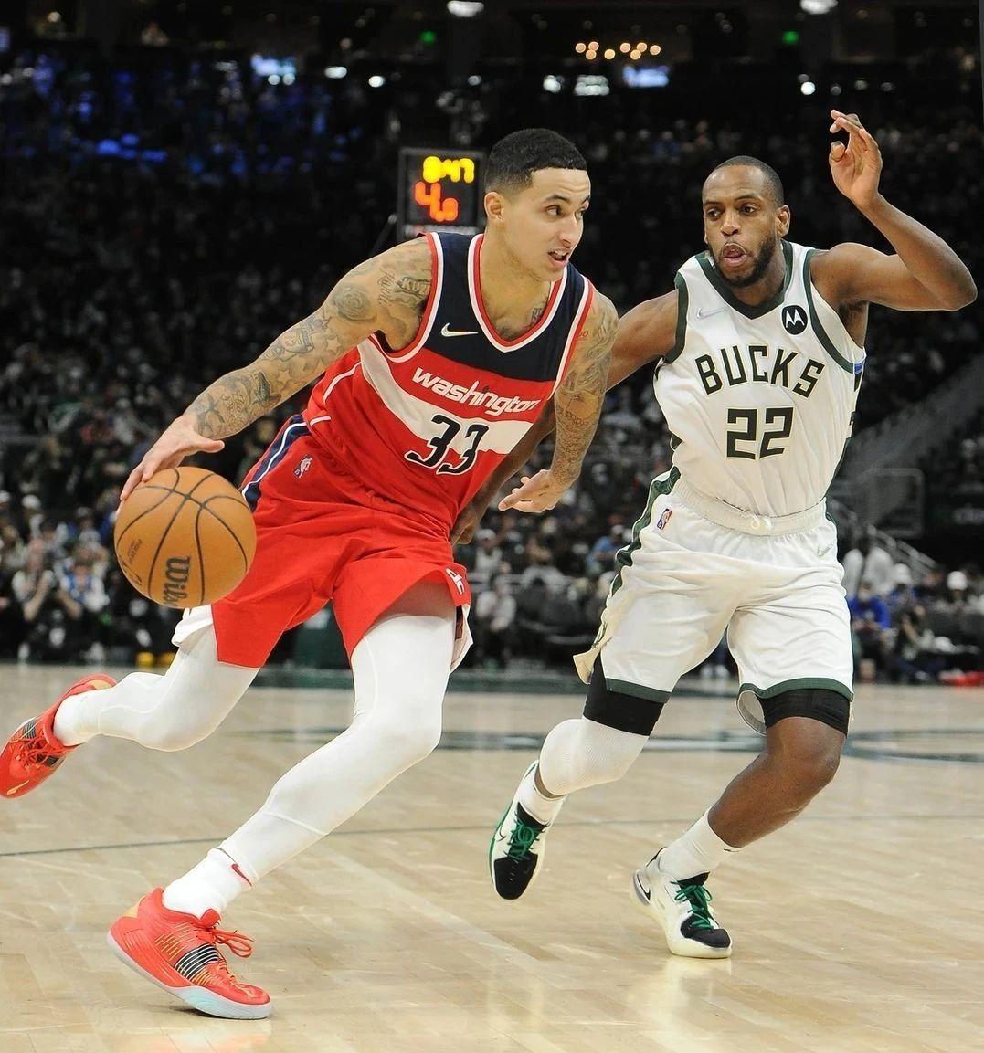 开云平台-关于雄鹿队技惊四座，向着冠军发起突袭的信息