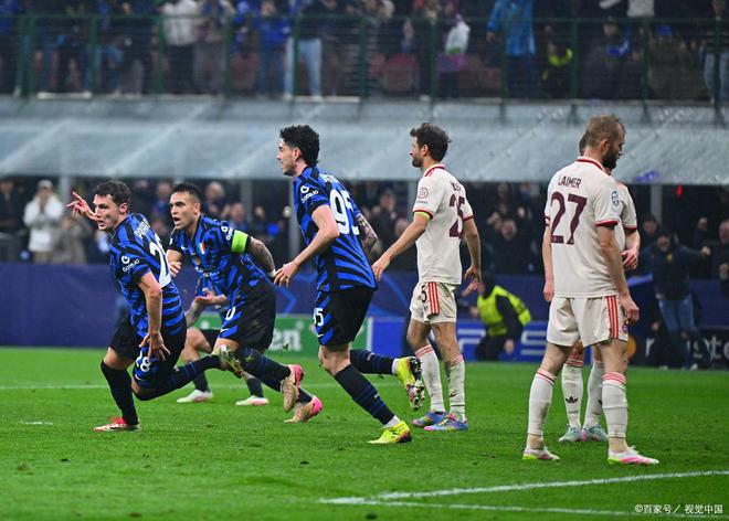 关于曼城主场较量告负，巴塞罗那客场竞技取胜的信息