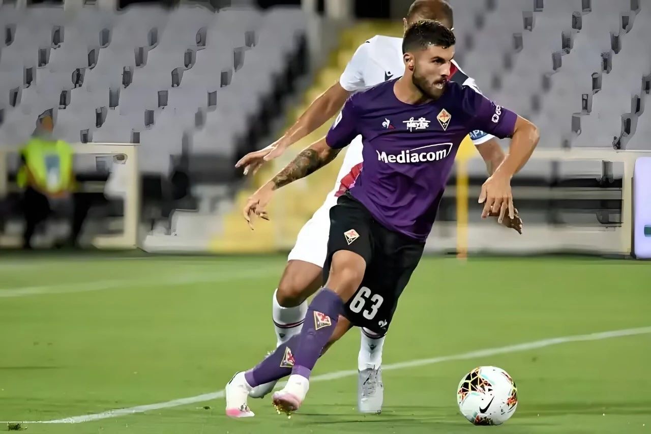 开云体育APP下载-关于佛罗伦萨主帅公开批评球队进攻方式，需寻找改进的信息