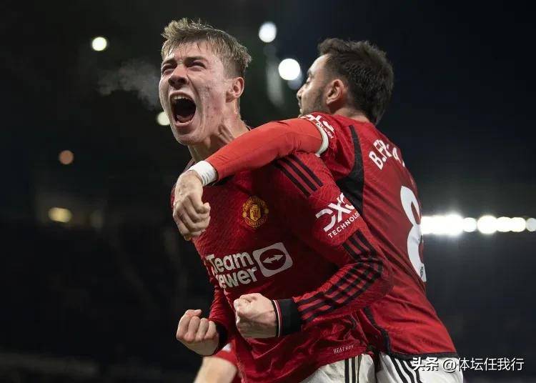 曼联压倒热刺，防线坚不可摧