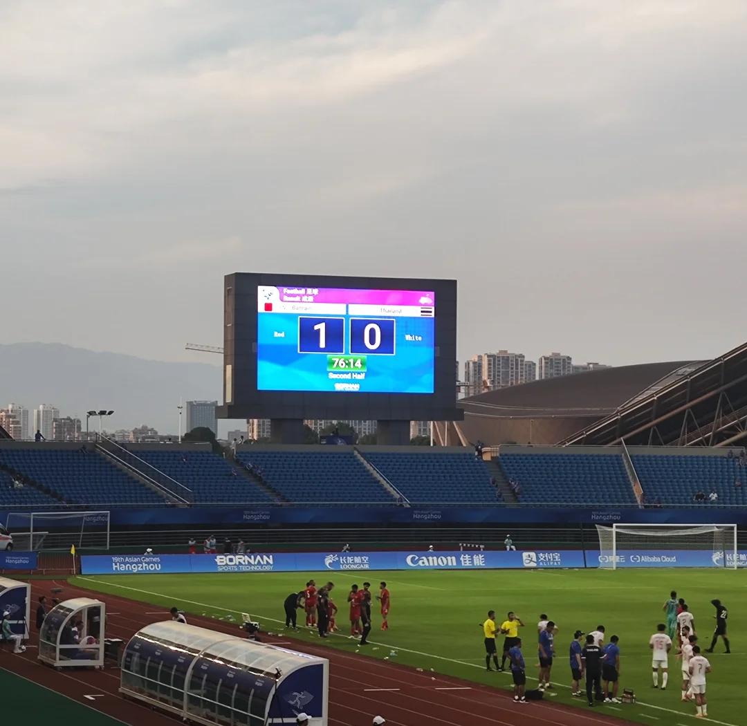 开云体育官方网站-激情比赛带来惊喜，现场气氛燃爆