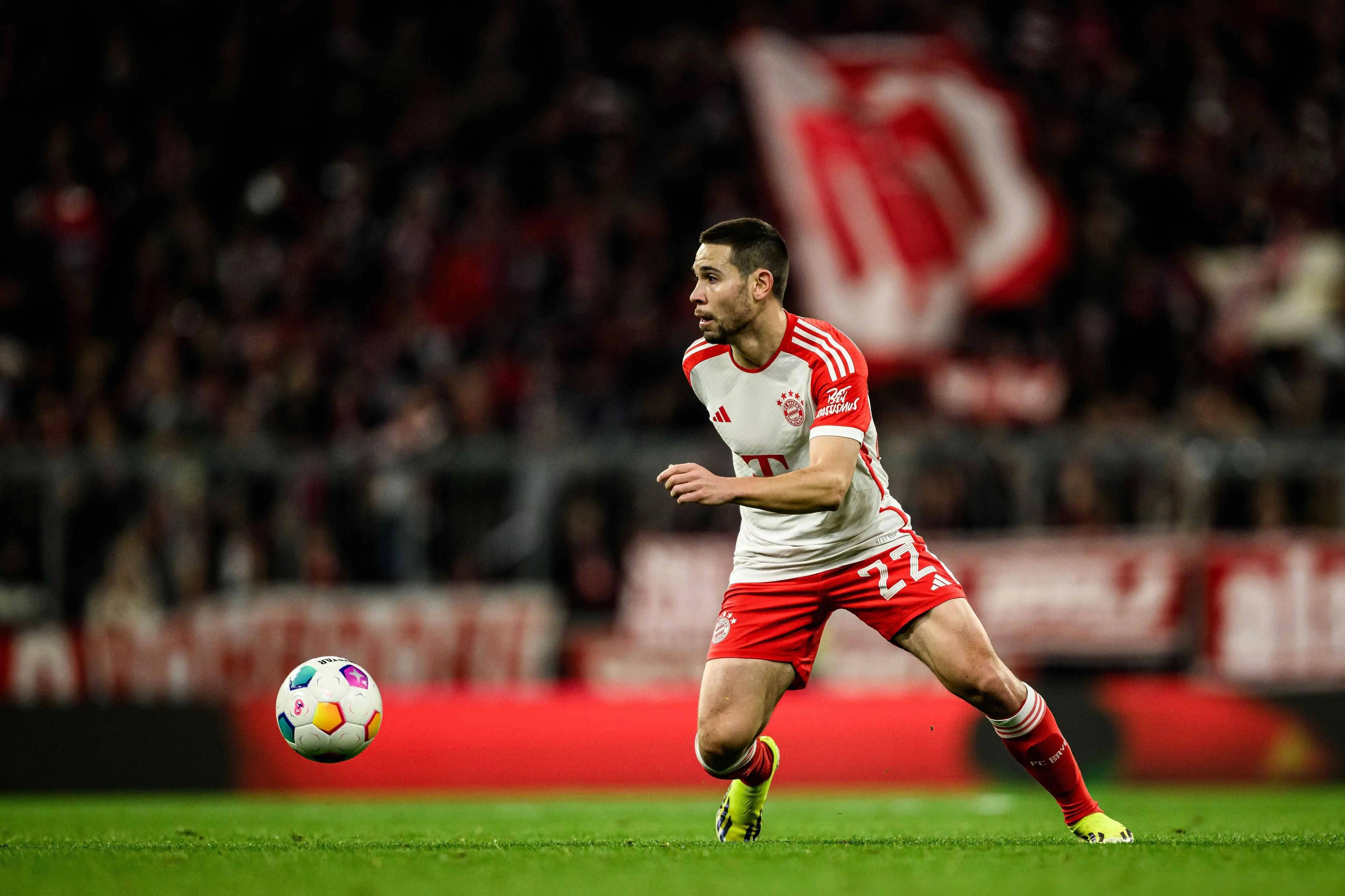 开云体育在线-包含拜仁慕尼黑中锋莱万多夫斯基赛后神勇表现，球队豪取的词条