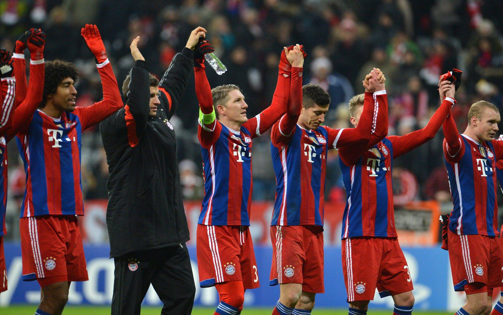 拜仁慕尼黑压制对手，战绩蓬勃发展的简单介绍