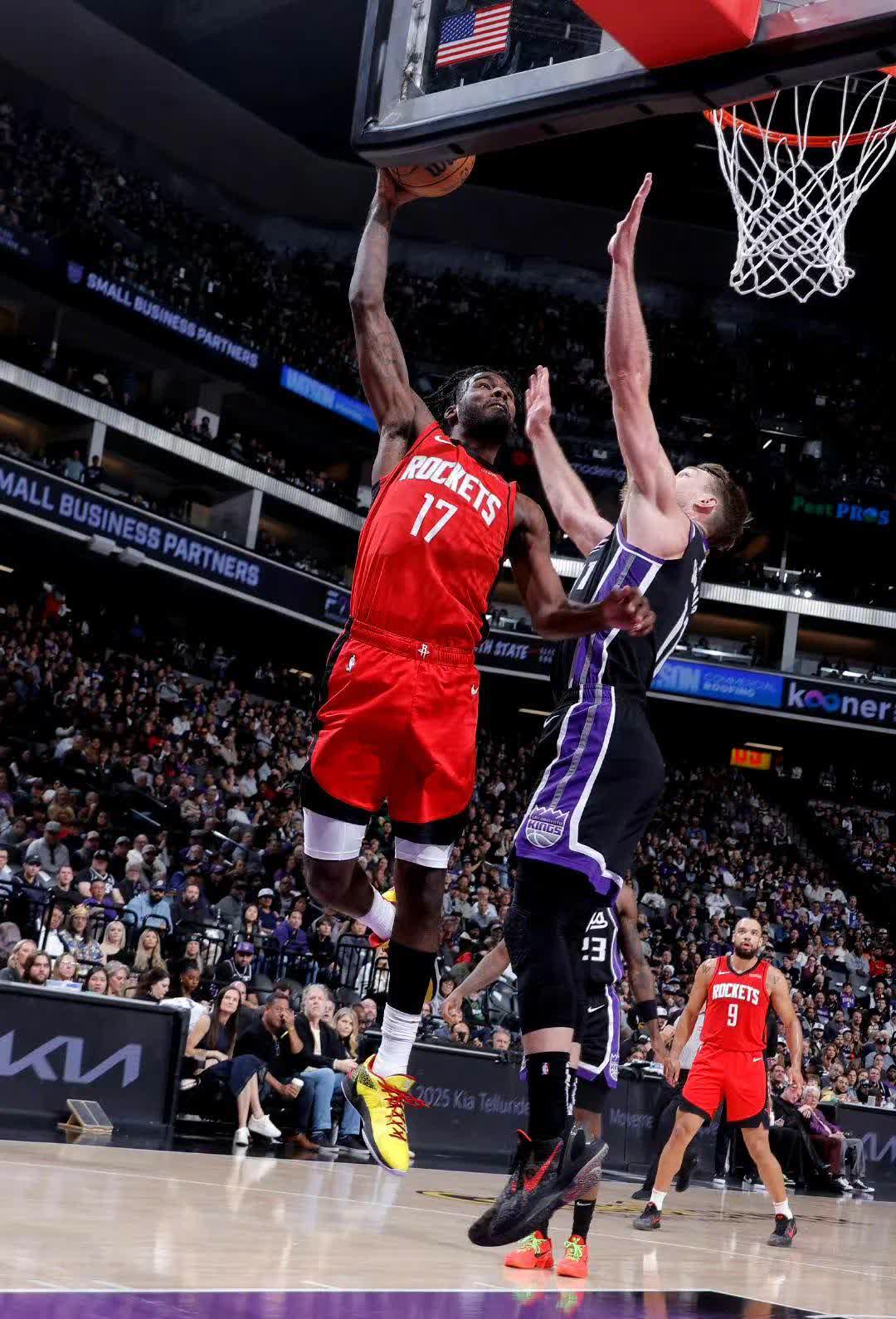 火箭主场击败国王,迎来四连胜!的简单介绍 火箭主场击败国王,迎来四连胜!的简单介绍