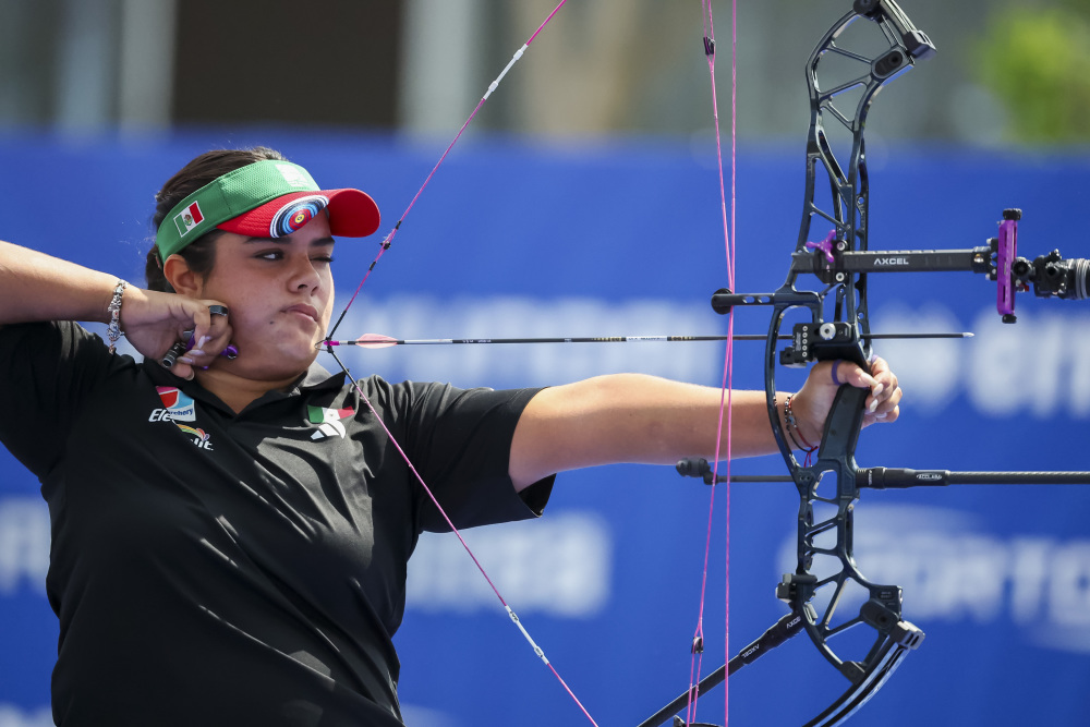 瑞士选手在射箭比赛中夺得金牌 瑞士选手在射箭比赛中夺得金牌