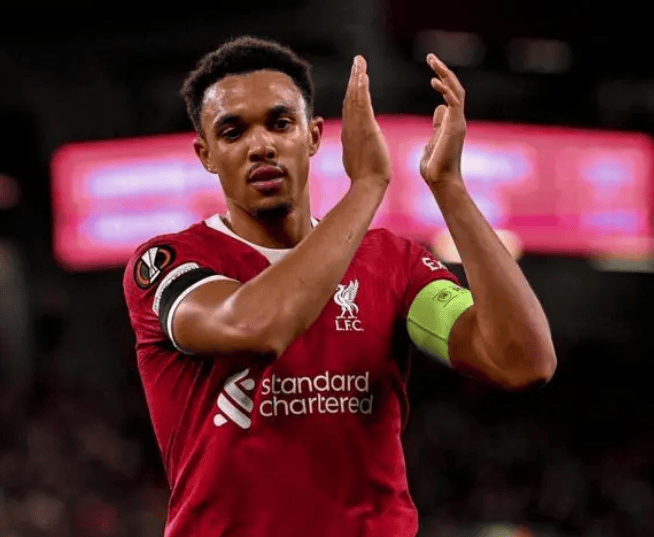 利物浦战胜荷兰强敌，闯入半决赛