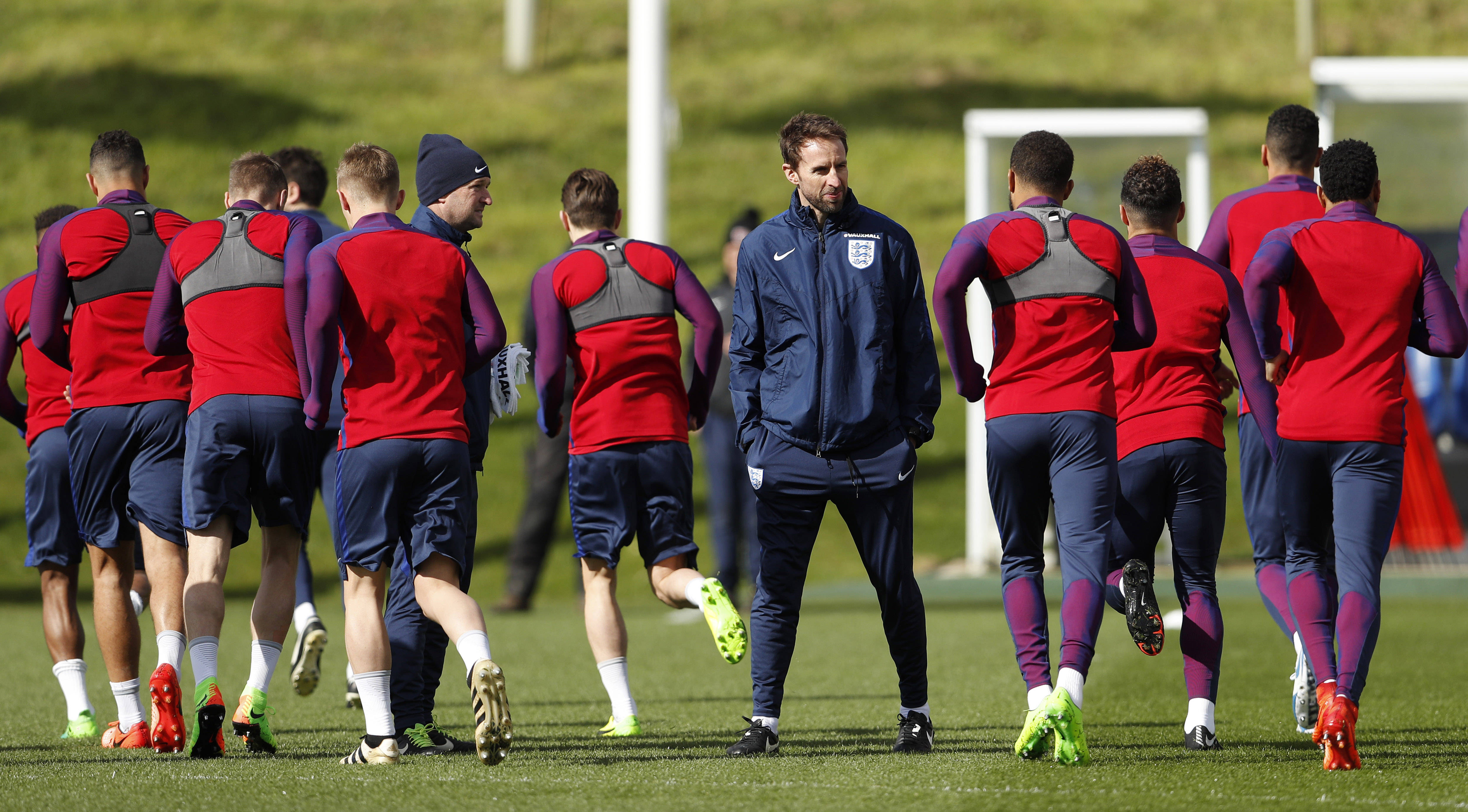 世界杯焦点战：湖人vs英格兰，绝杀引发比分揭晓的简单介绍