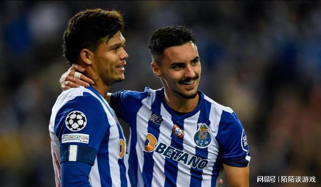 包含朗斯备战迎战波尔图，目标三分全取的词条