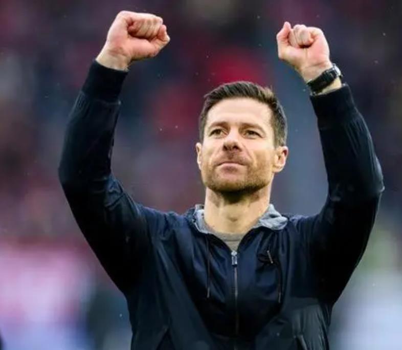 勒沃库森客场扳平，艰难斩获一分保持不败