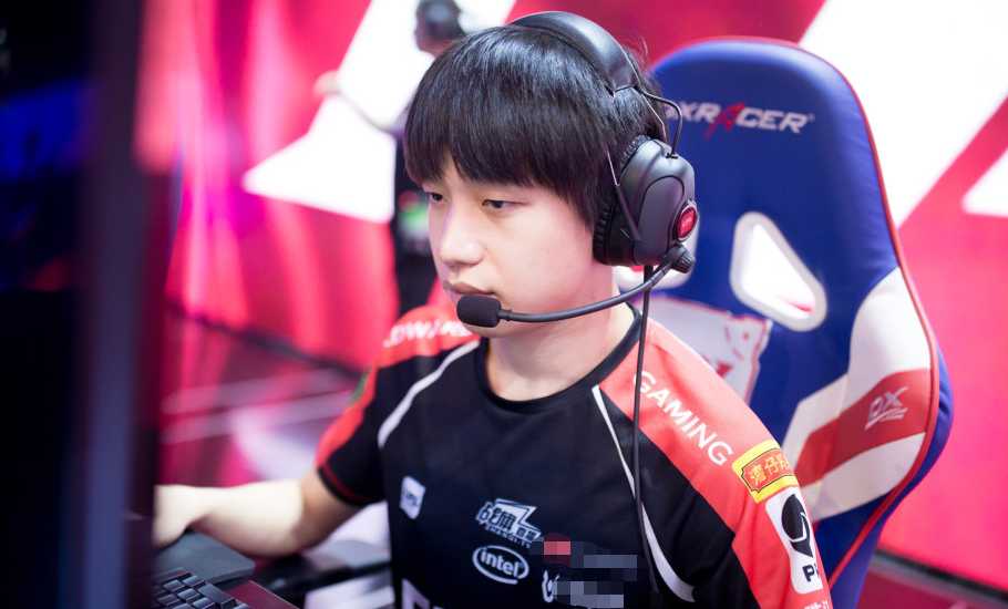 LGD碾压BRO,Ming开启传奇时刻全球总决赛3:2(上海) LGD碾压BRO,Ming开启传奇时刻全球总决赛3:2(上海)