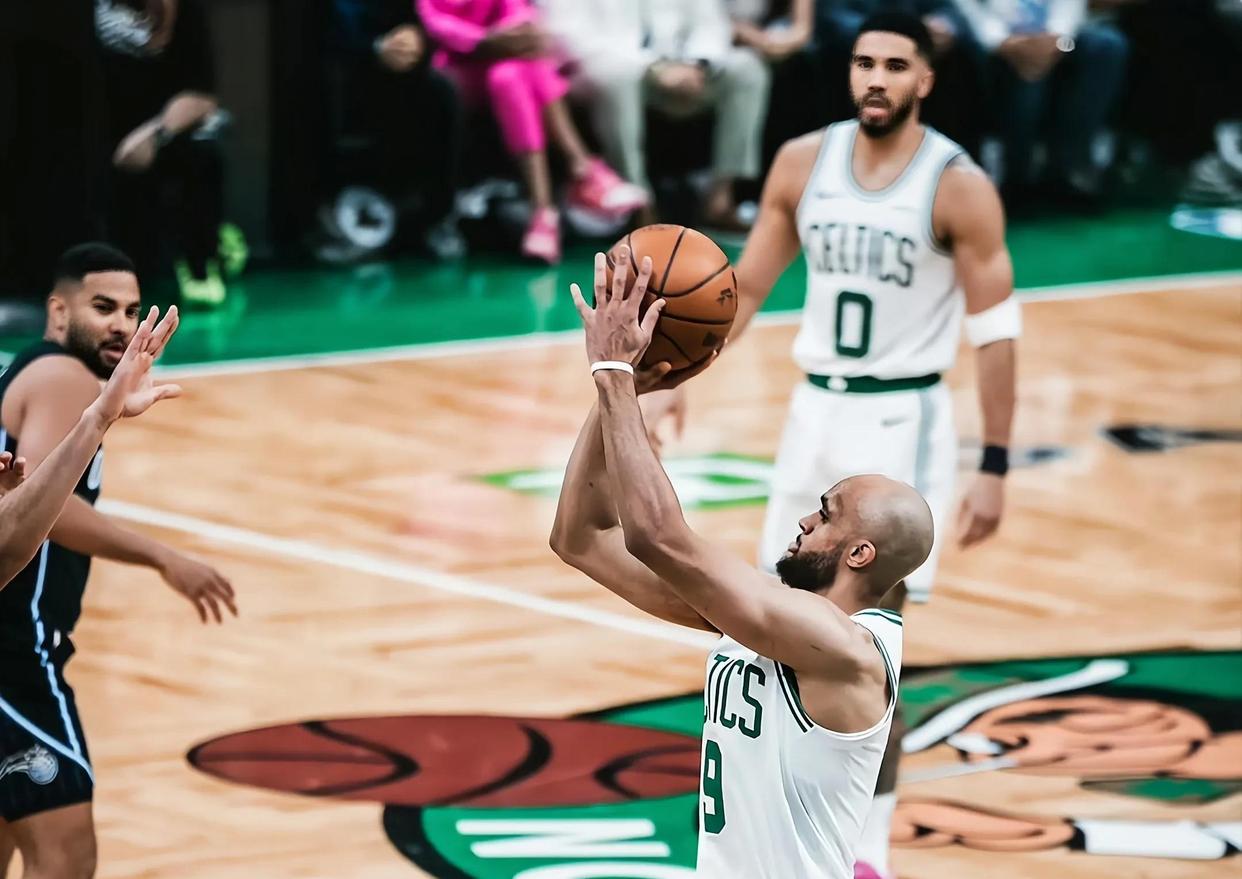 热火战胜凯尔特人取得胜利