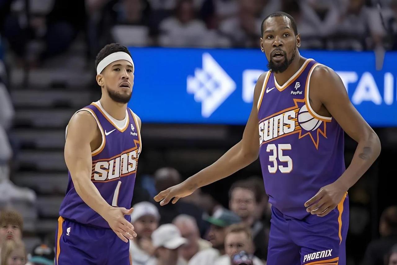 包含尼克斯血洗雄鹿,布克爆发神勇的词条 包含尼克斯血洗雄鹿,布克爆发神勇的词条