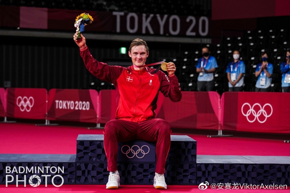 中国队险胜日本队,安赛龙点燃赛场 中国队险胜日本队,安赛龙点燃赛场