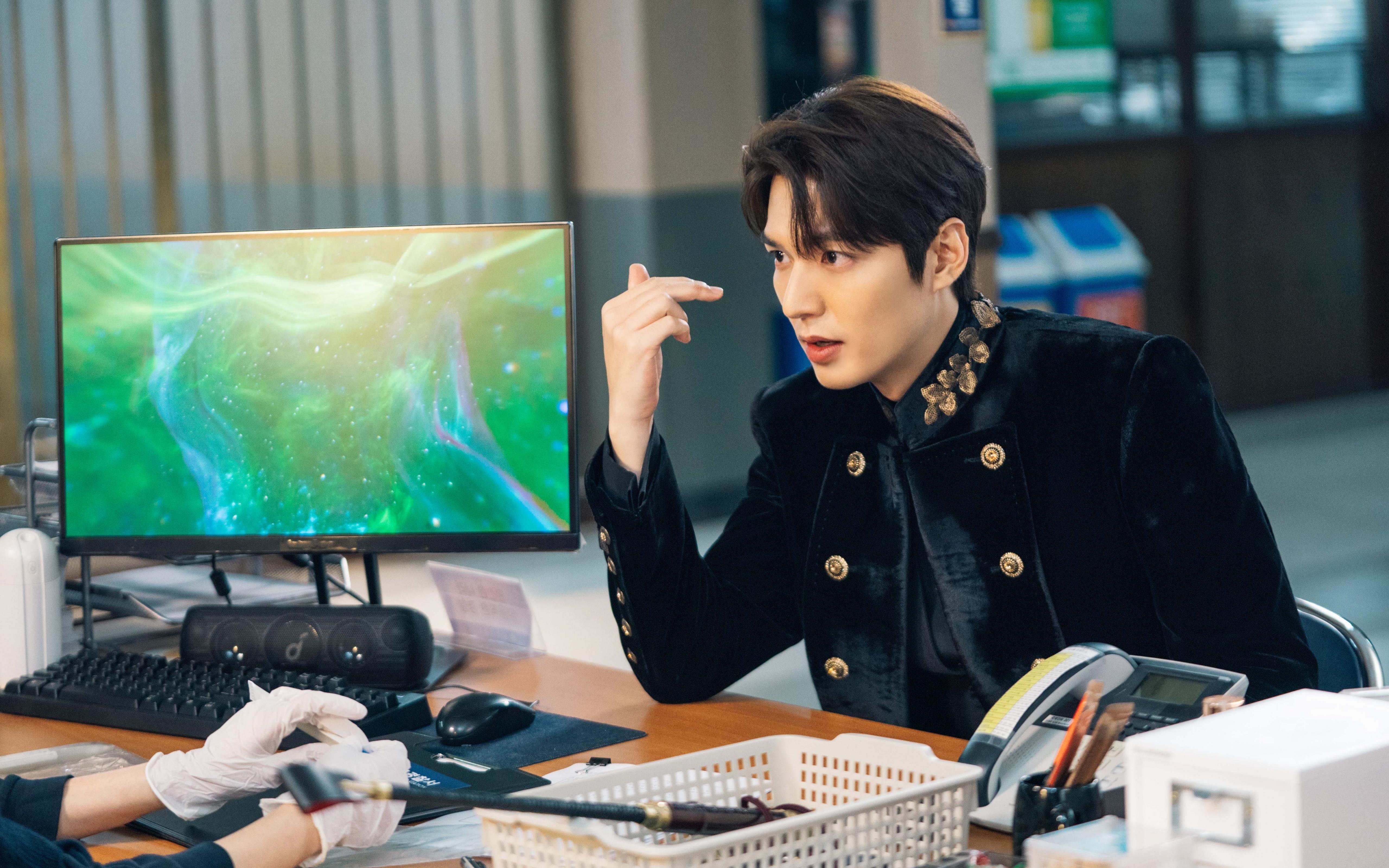 开云体育中国-欧战奇迹与榜首暗战，当毕尔巴鄂的铁血遇上福登的魔法