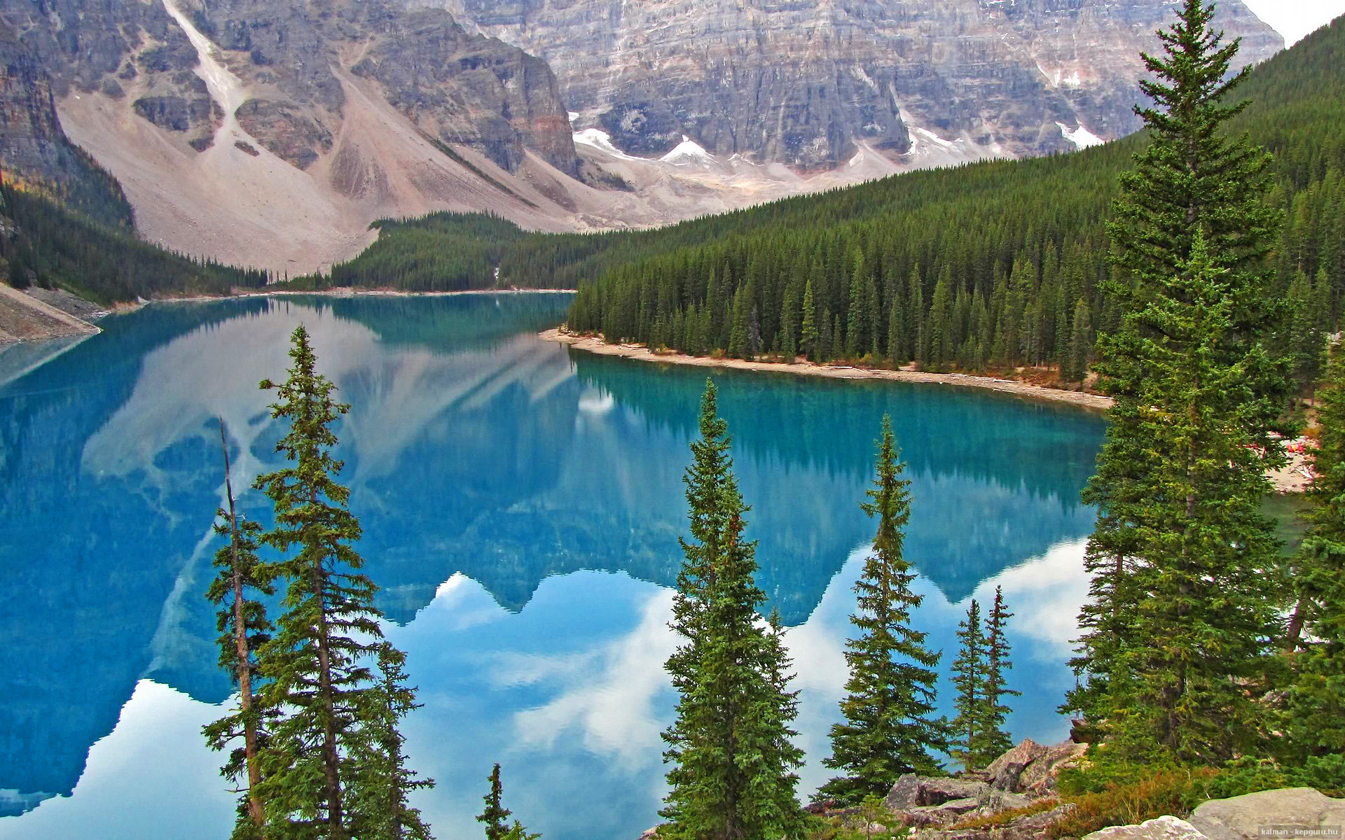 开云体育官方网站-斯通斯闪电破门定基调，勒沃库森铁闸封杀墨西哥攻势