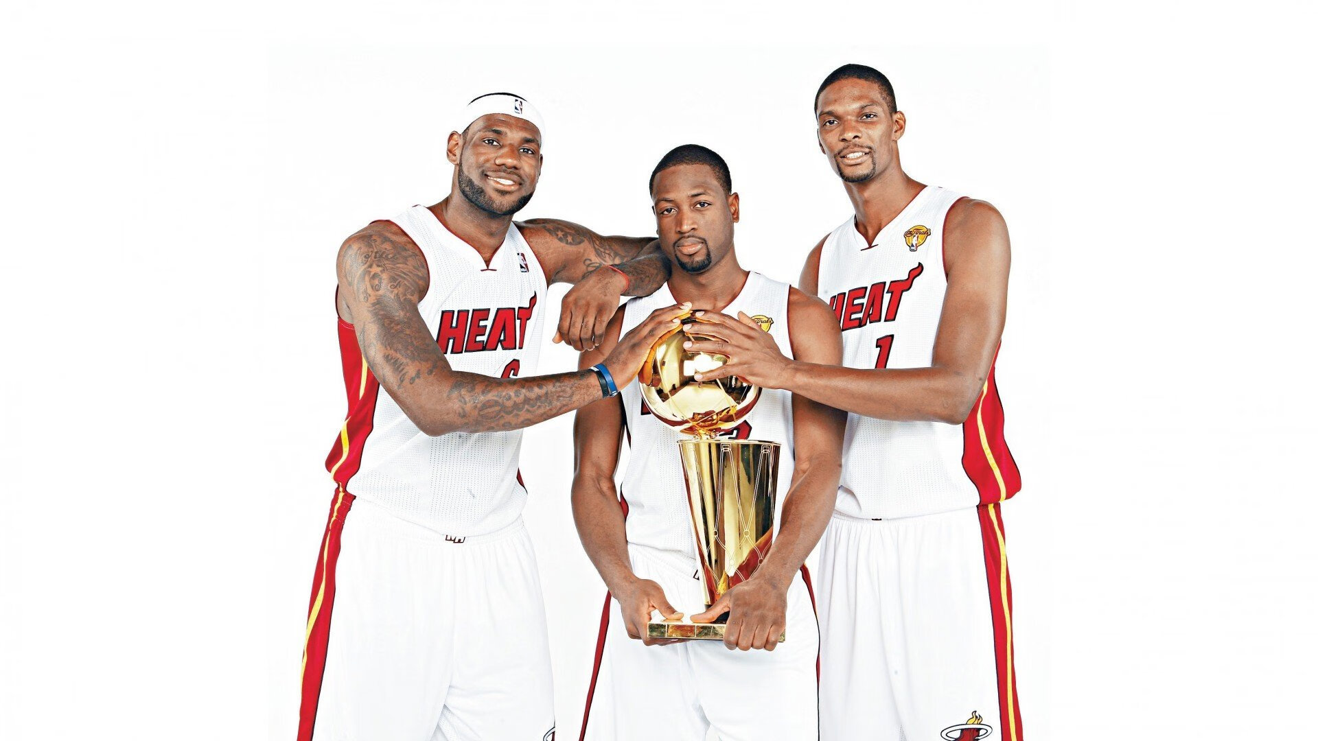 托尼独舞爱尔兰之夜！绝杀比利亚雷亚尔，个人英雄主义绽放欧洲之巅